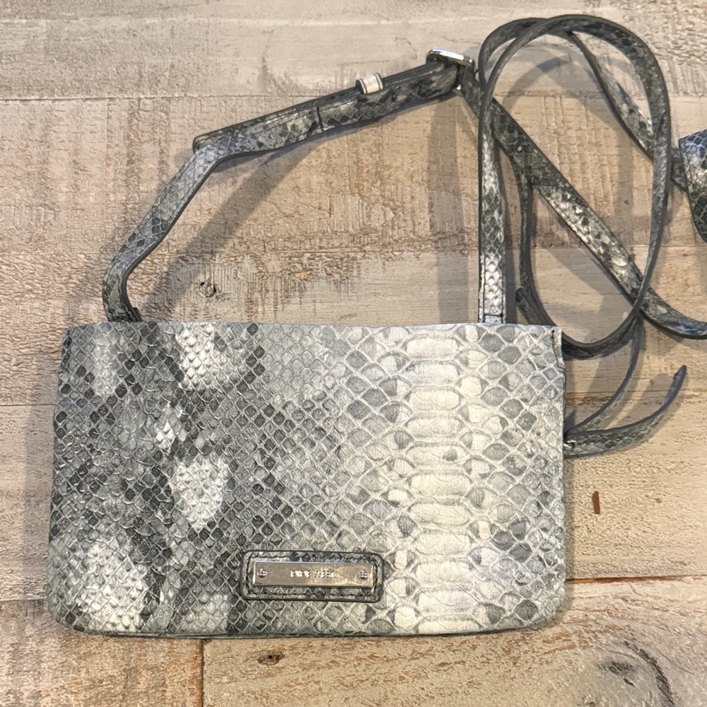 Stylish Gray Snakeskin Women's Bag Nine West